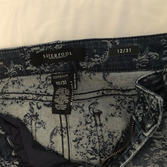 Floralesque patterned jeans - Picture 2 of 4